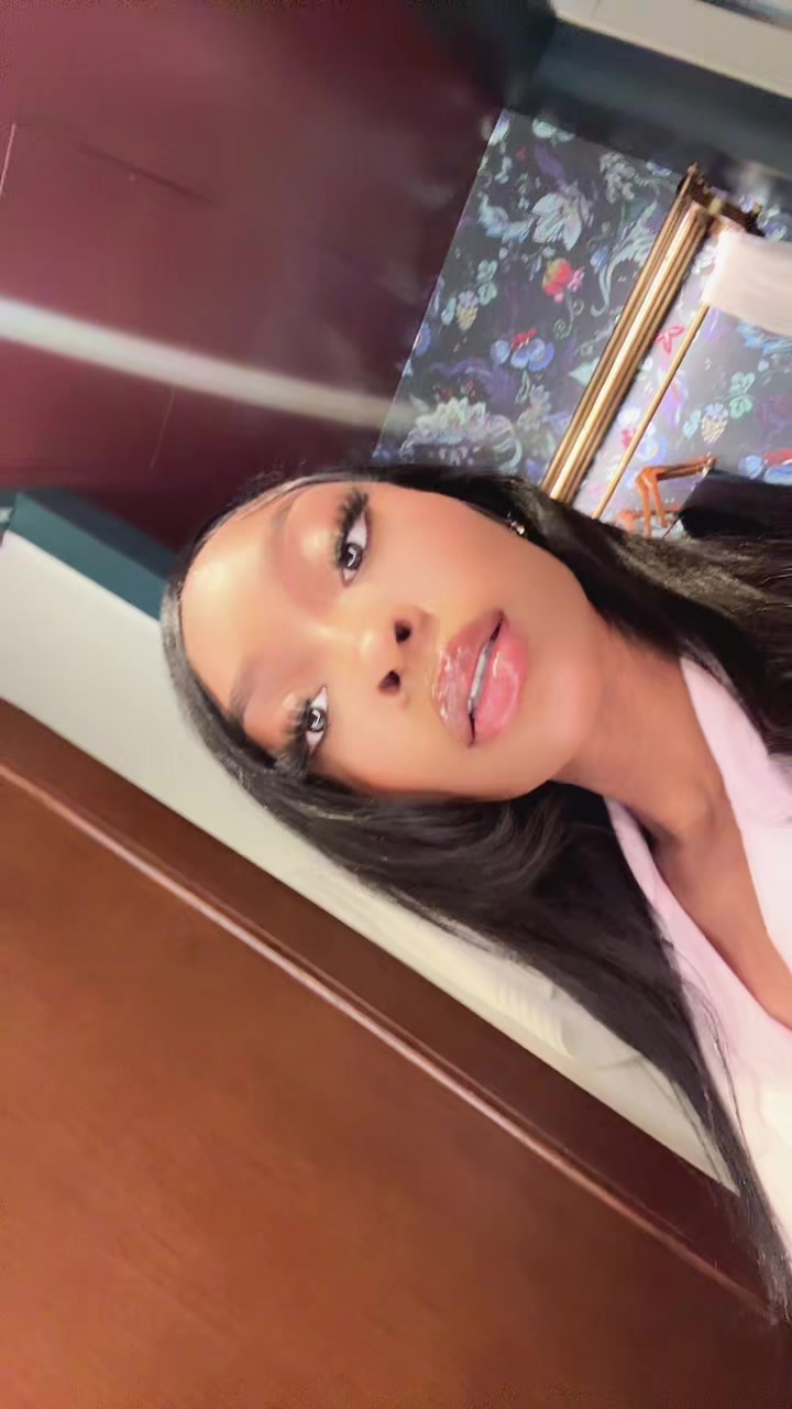 @janiaamonay