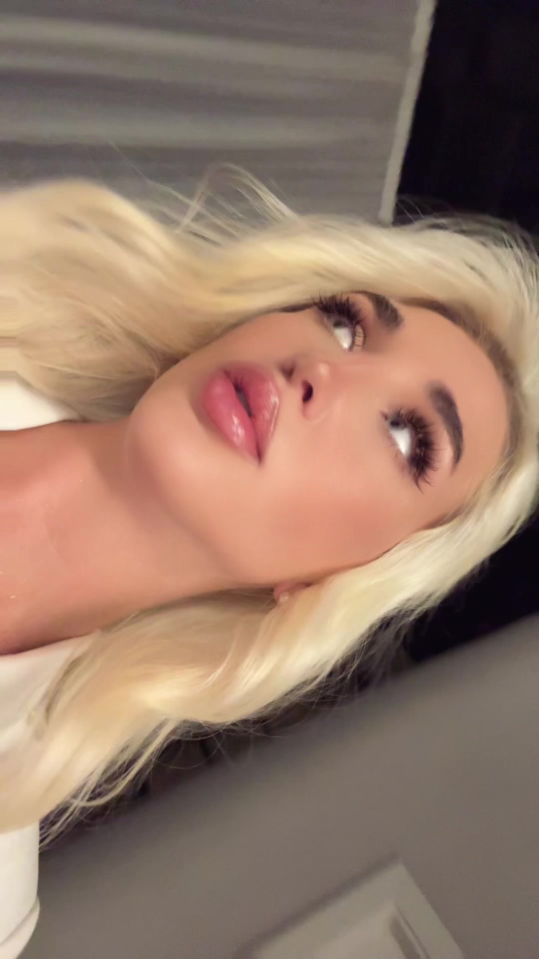 @nana.blondi
