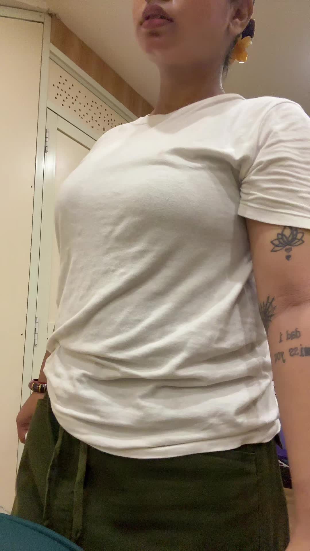 @helloiamalex
