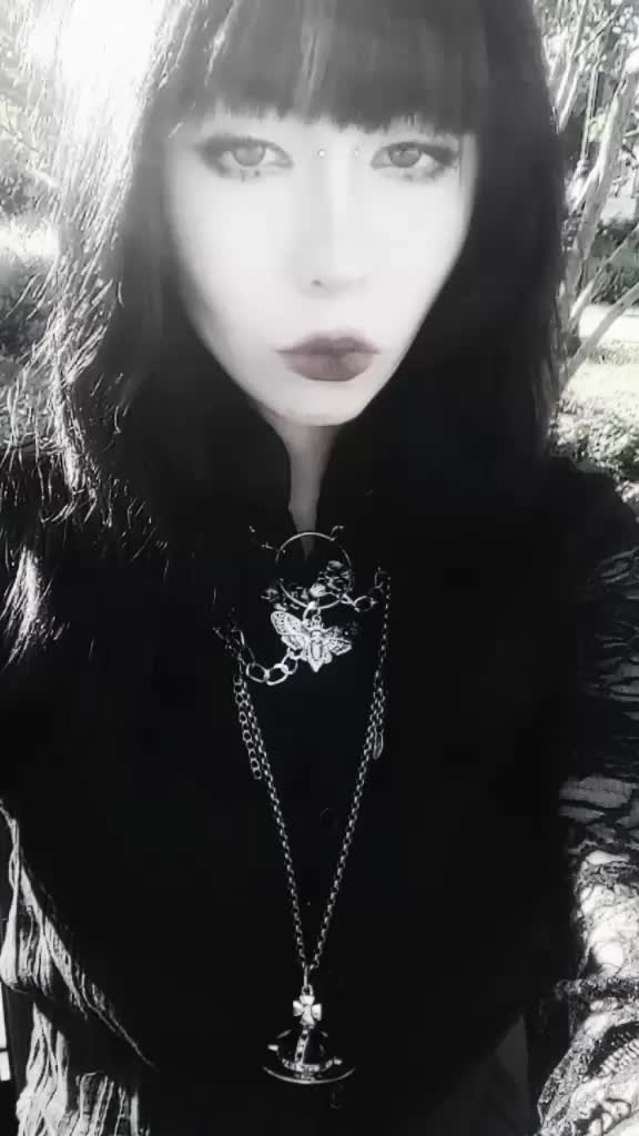 @h&eth;lɏm&eth;&dagger;h&ecirc;r