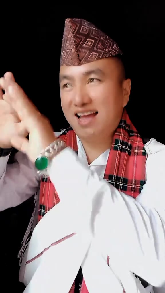 @DEV GURUNG ❤️❤️