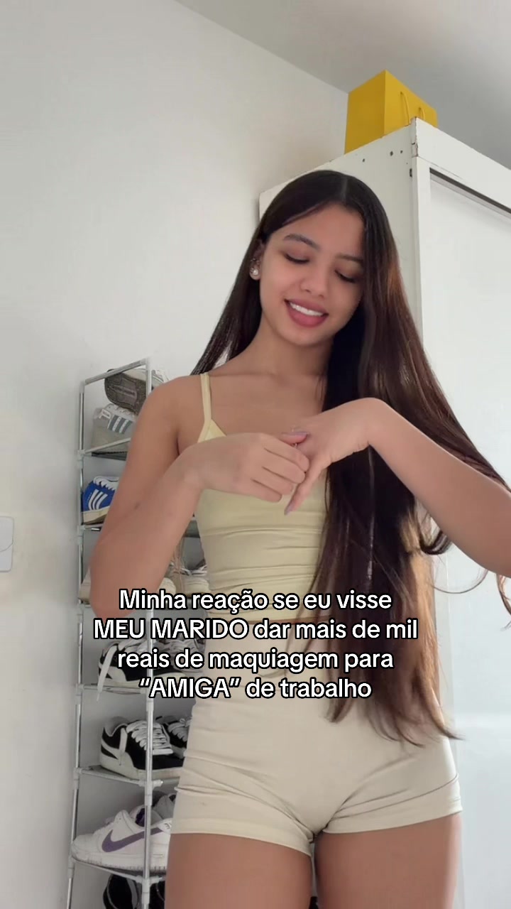 @nicolly_bom