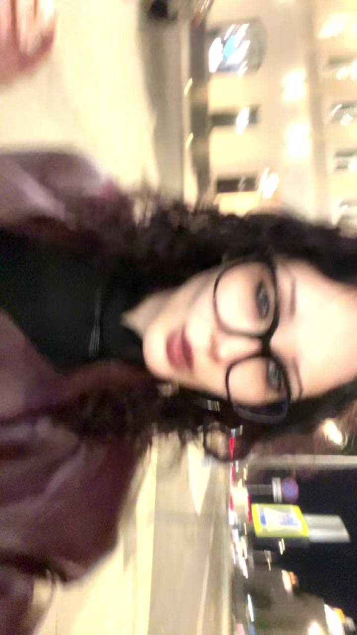 @crlysew