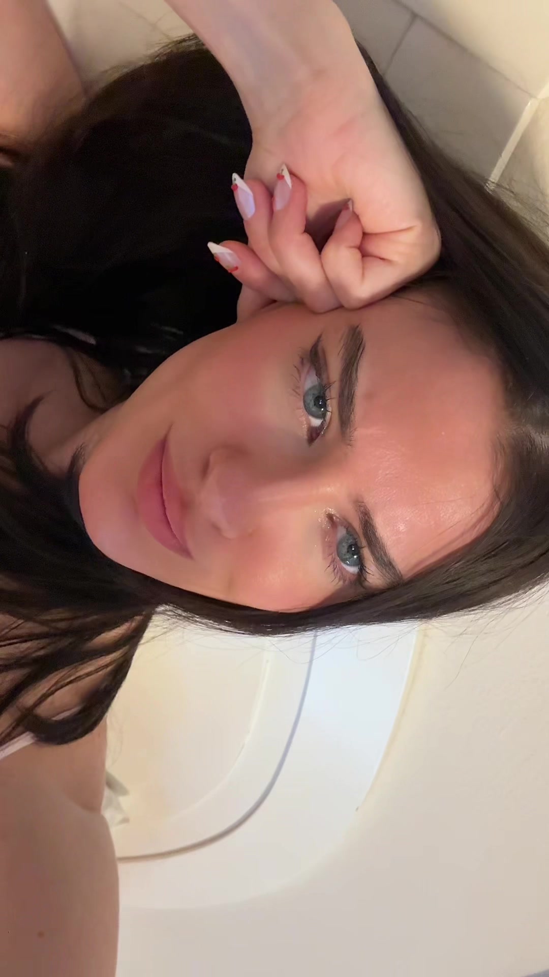 @Lexuhhh