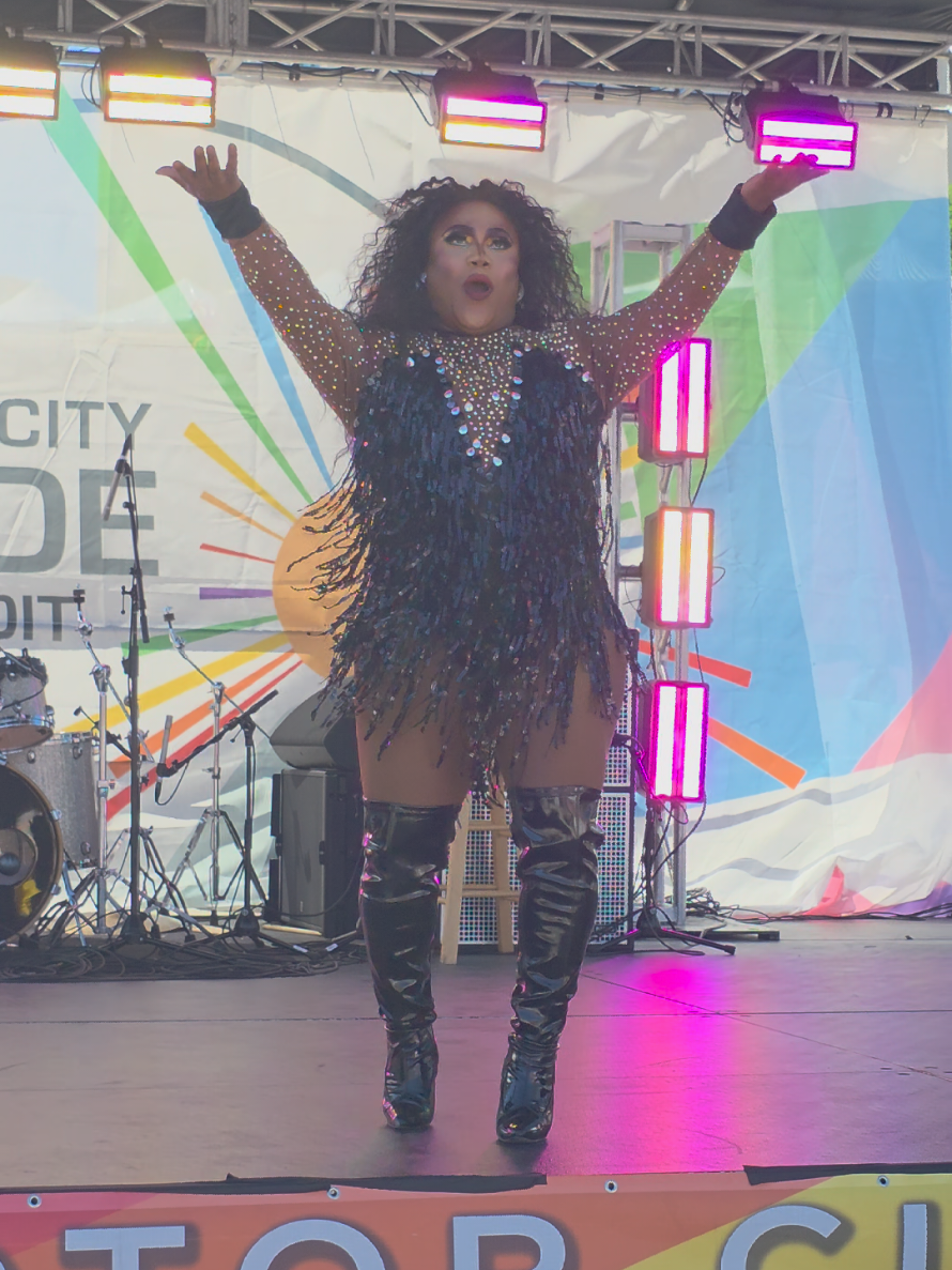 @DavidLovesDrag OK!