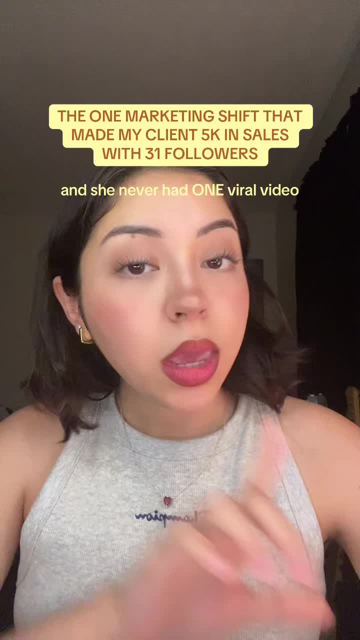 @Vanessa ➺ Marketing + Content