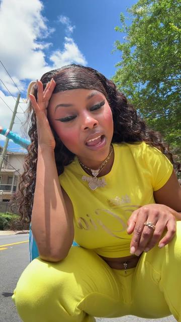 @Lay Luscious