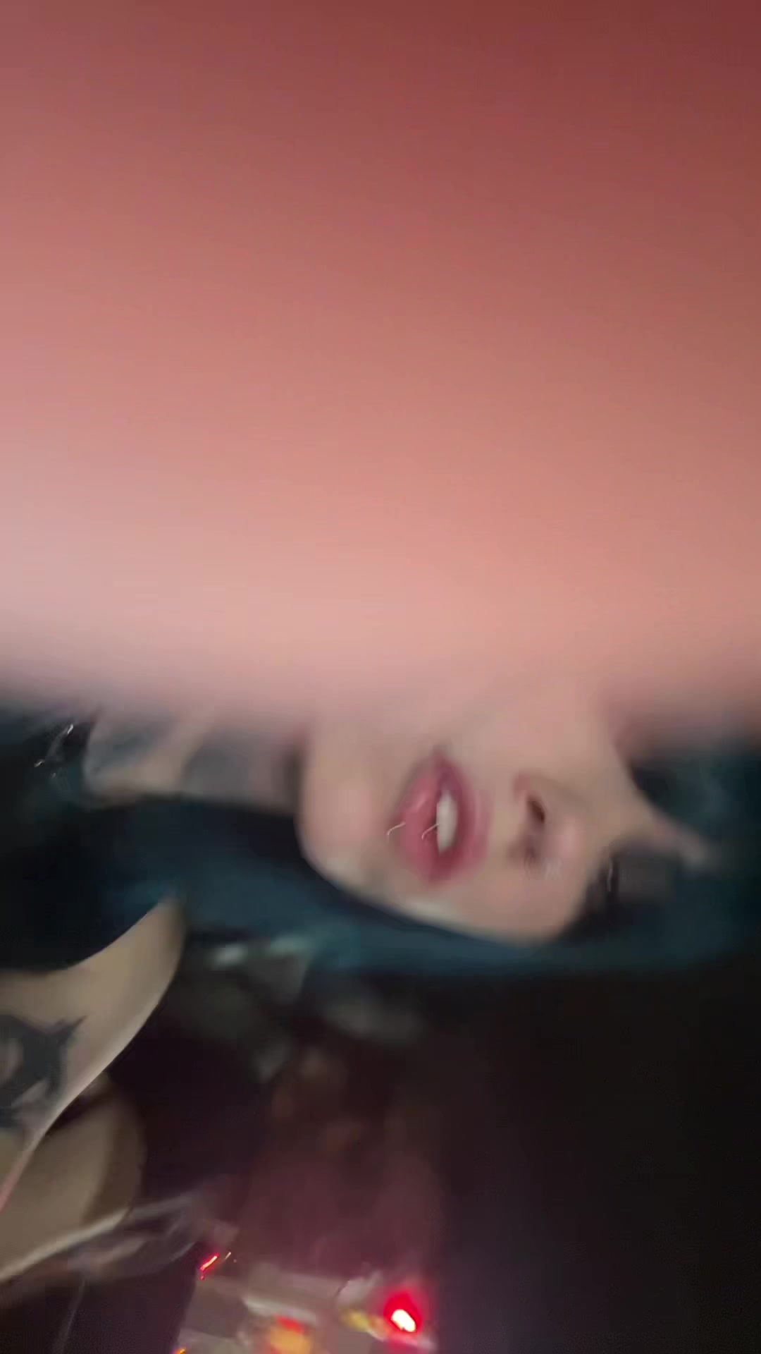 @Liv