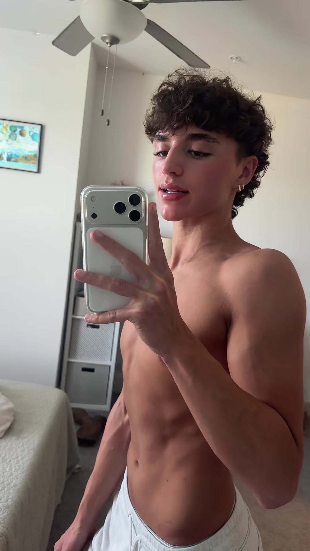 @xavierw_hall