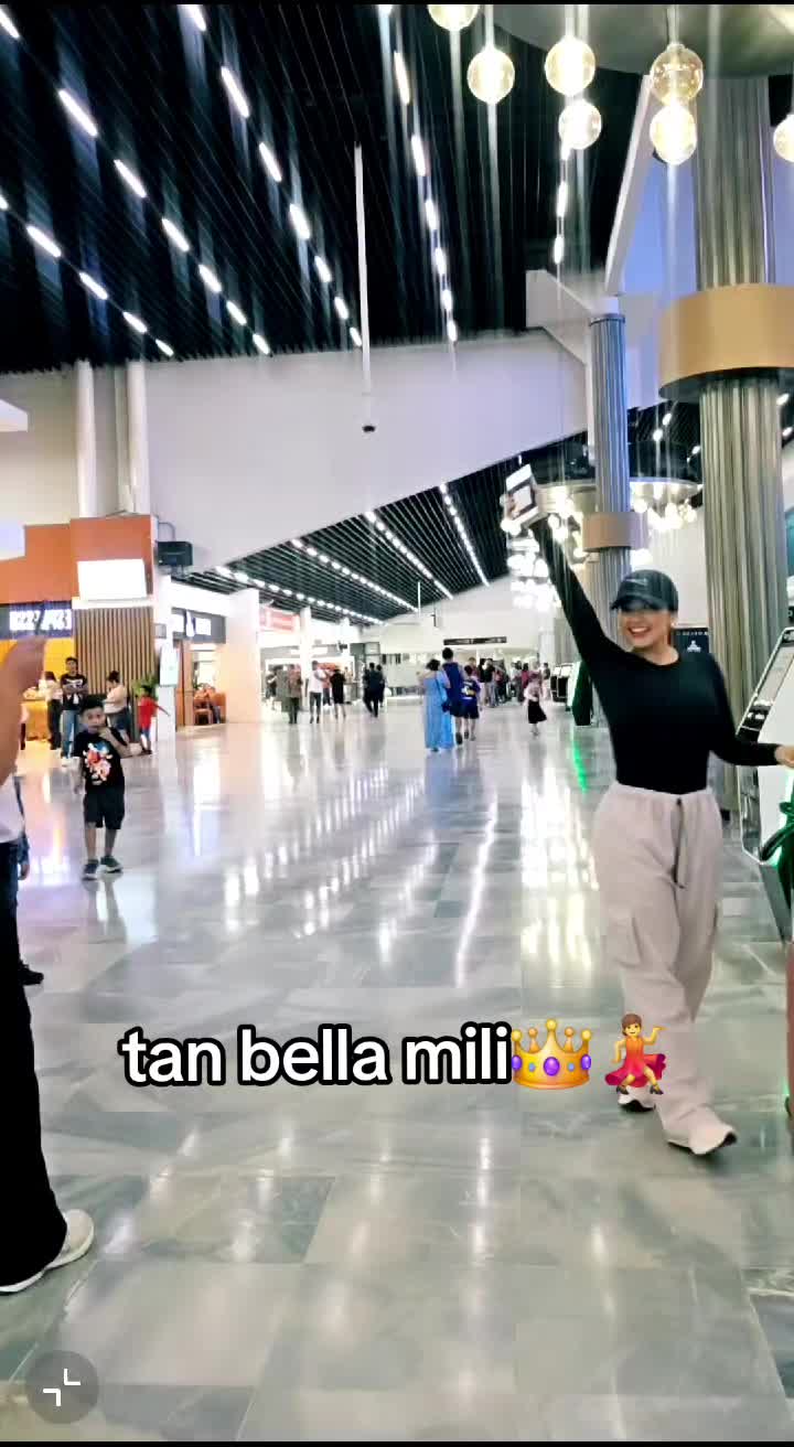 @sandra TeamMilyF🐈👑