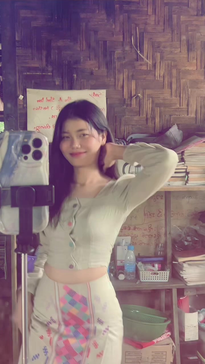 @Lahkumroi