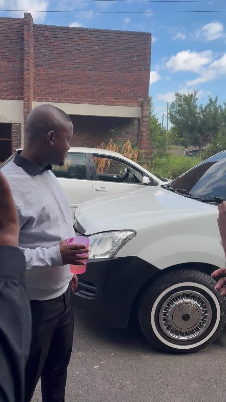 @Gomolemo Maimane