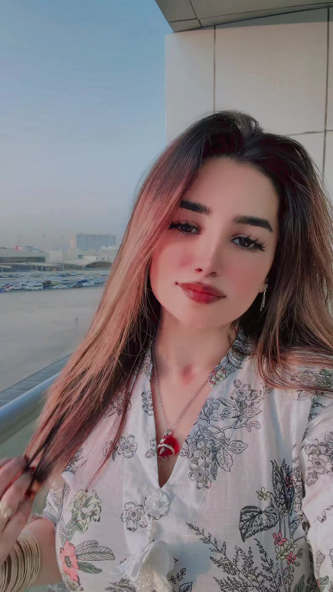 @Sadia🇦🇪