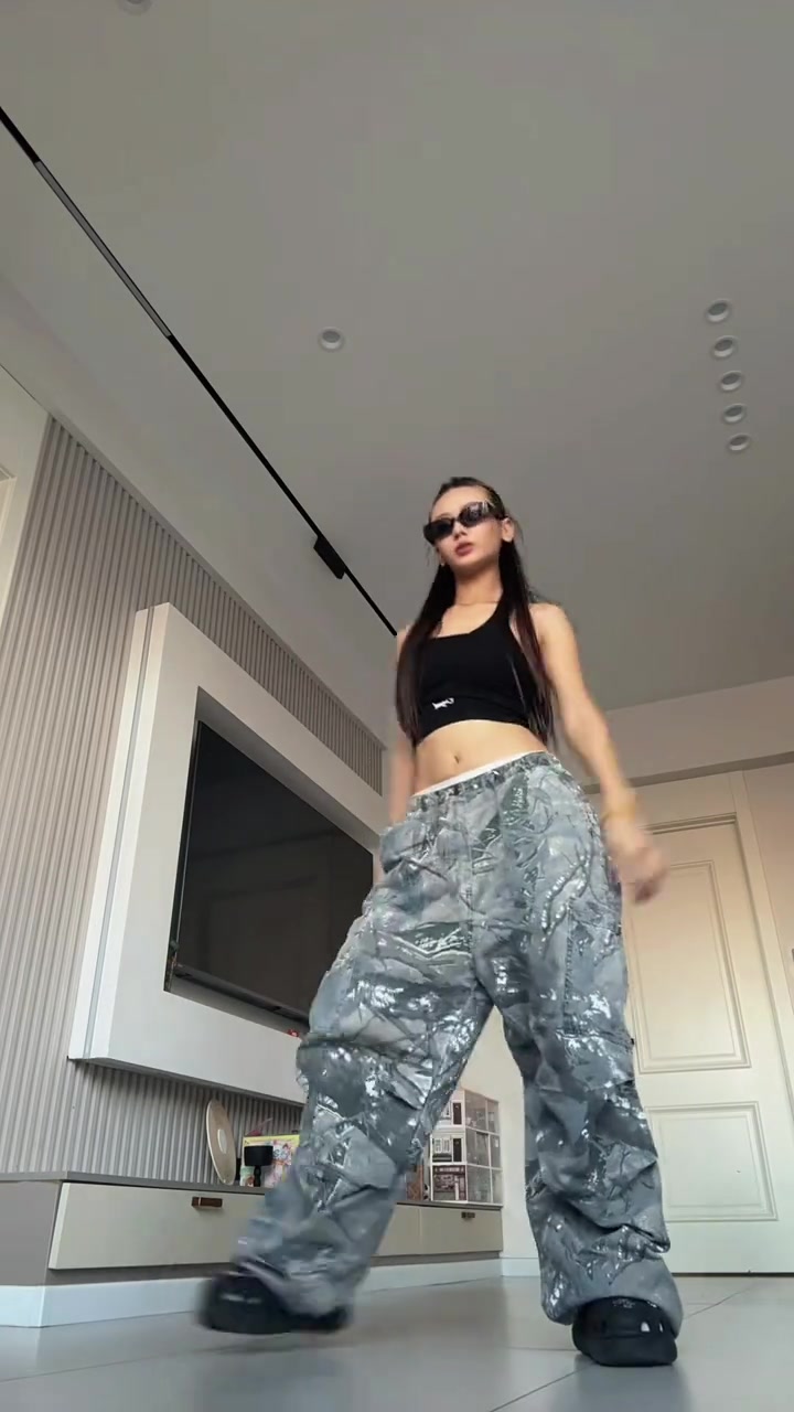 @vivi