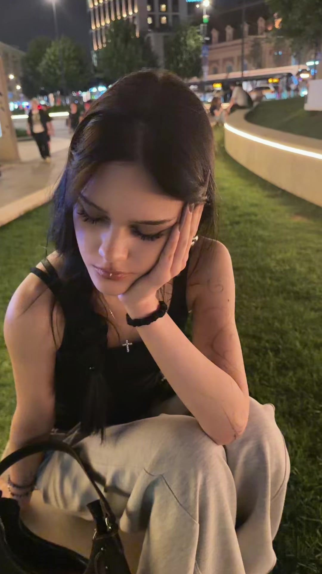 @wweneses