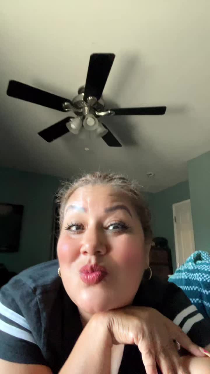 @Karoline