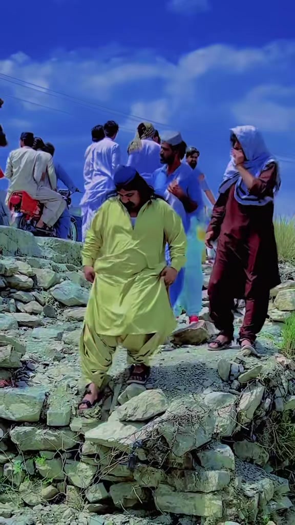 @لیوا نائی ملنگ 💔✌️