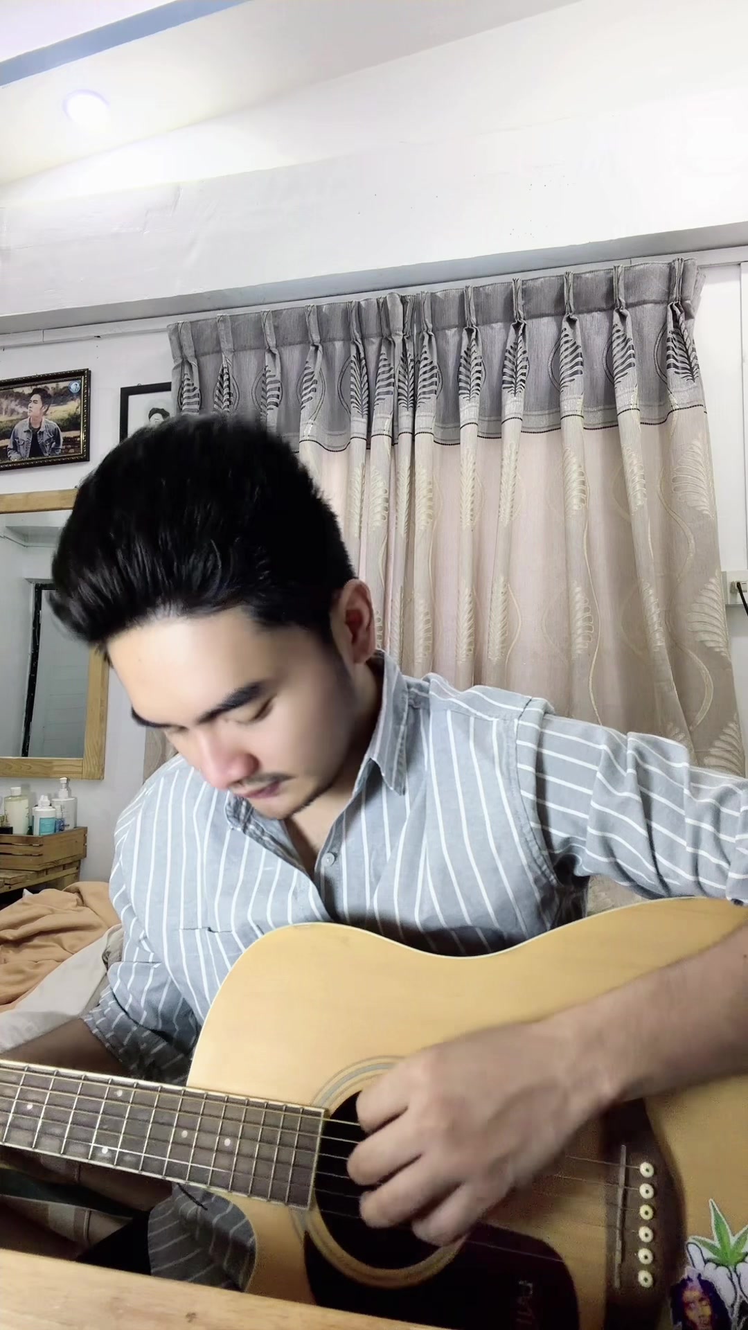 @MinPhone Myat Official