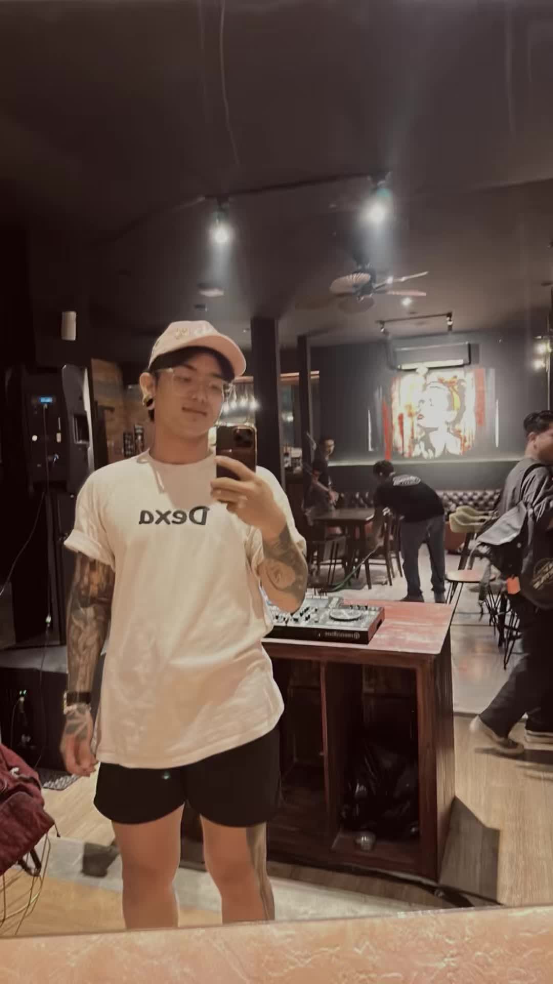 @Dexaa