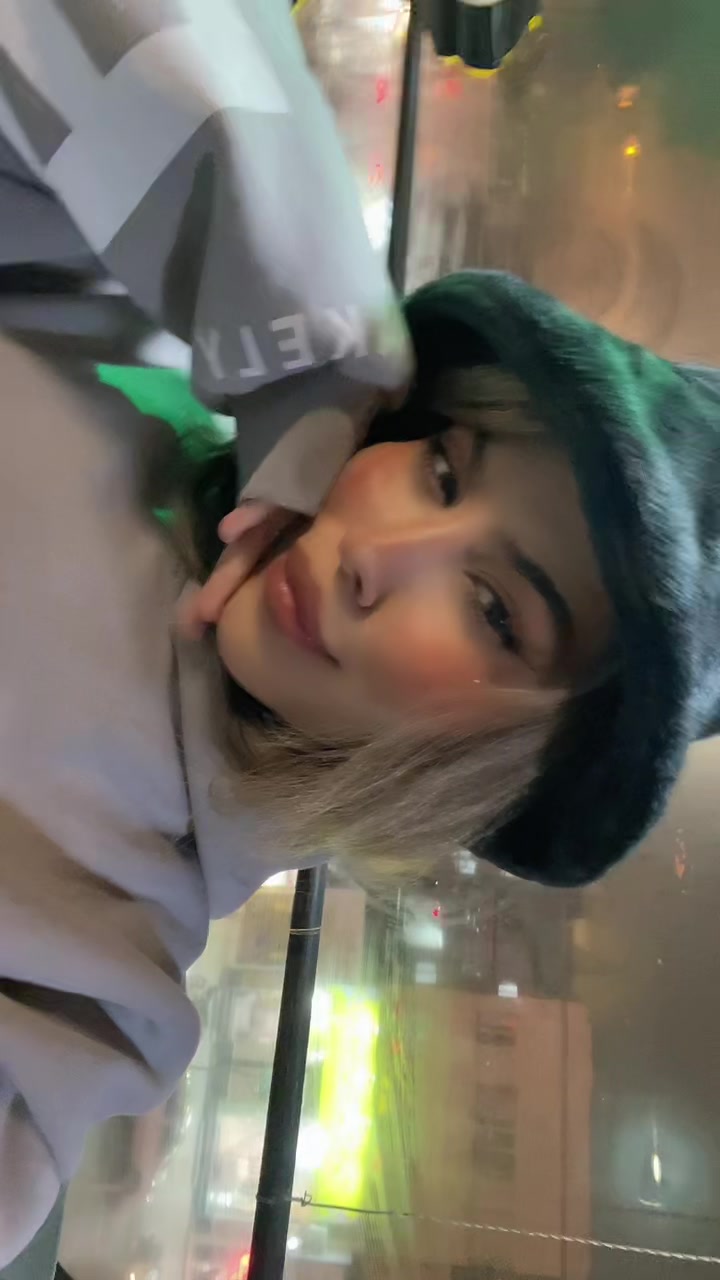 @Nastaran Azari