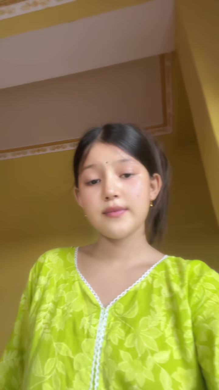 @अ_नु✨