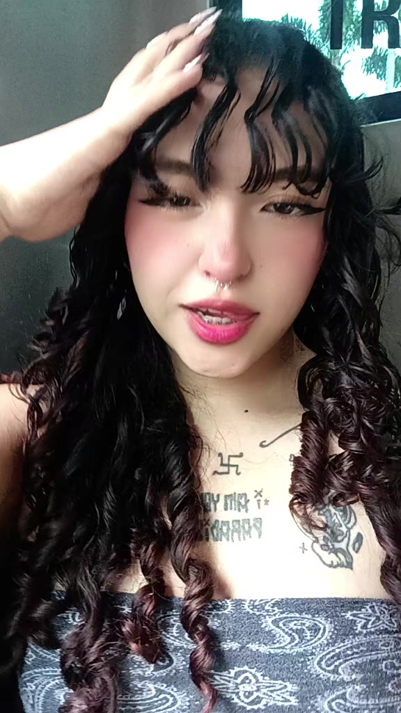 @Súcubo