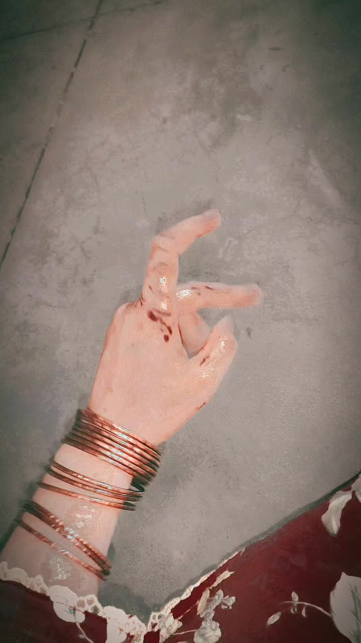 @.....Miss Malik is here....❣️