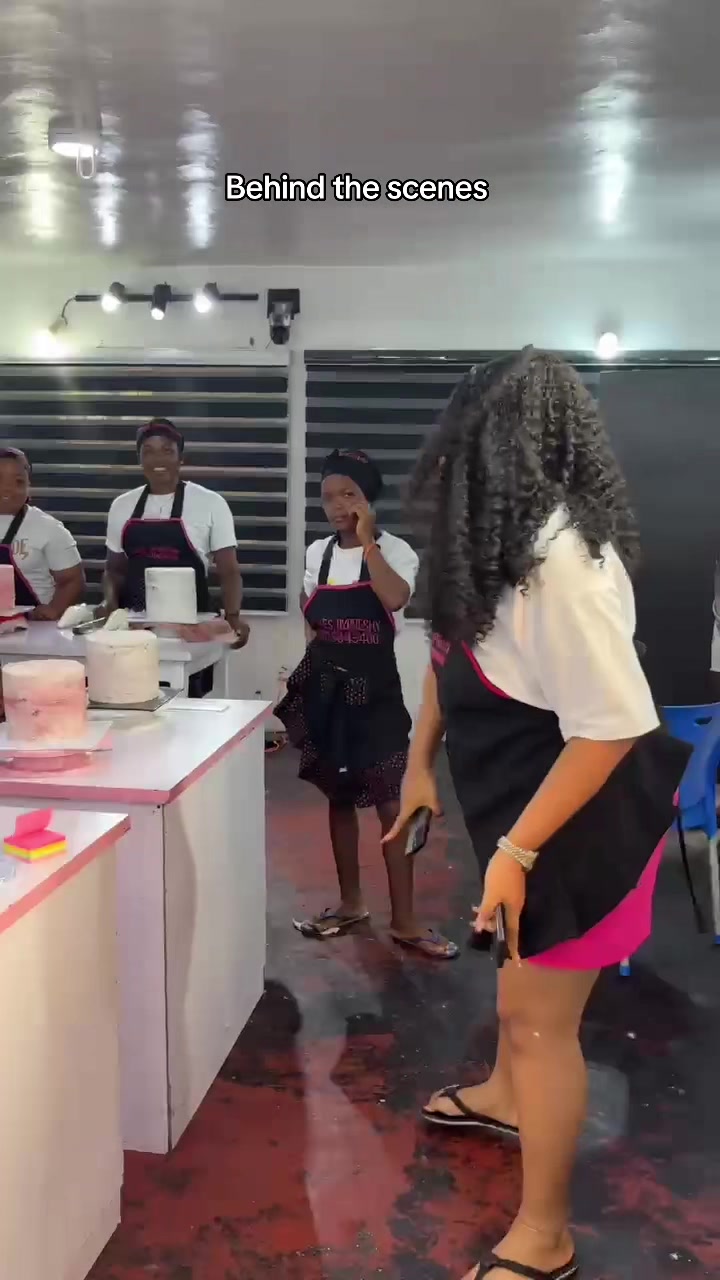 @SIGNOUT CAKES IN OKO ANAMBRA