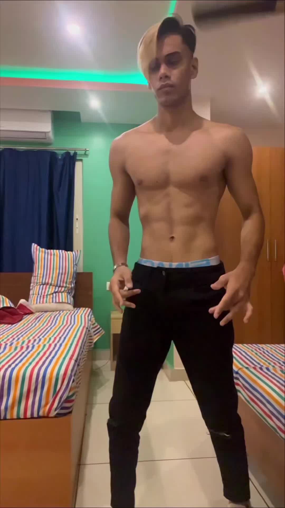 @Aryan Zehen Fan