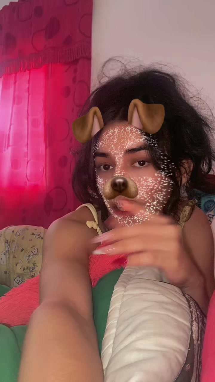 @AlejandraLuuna