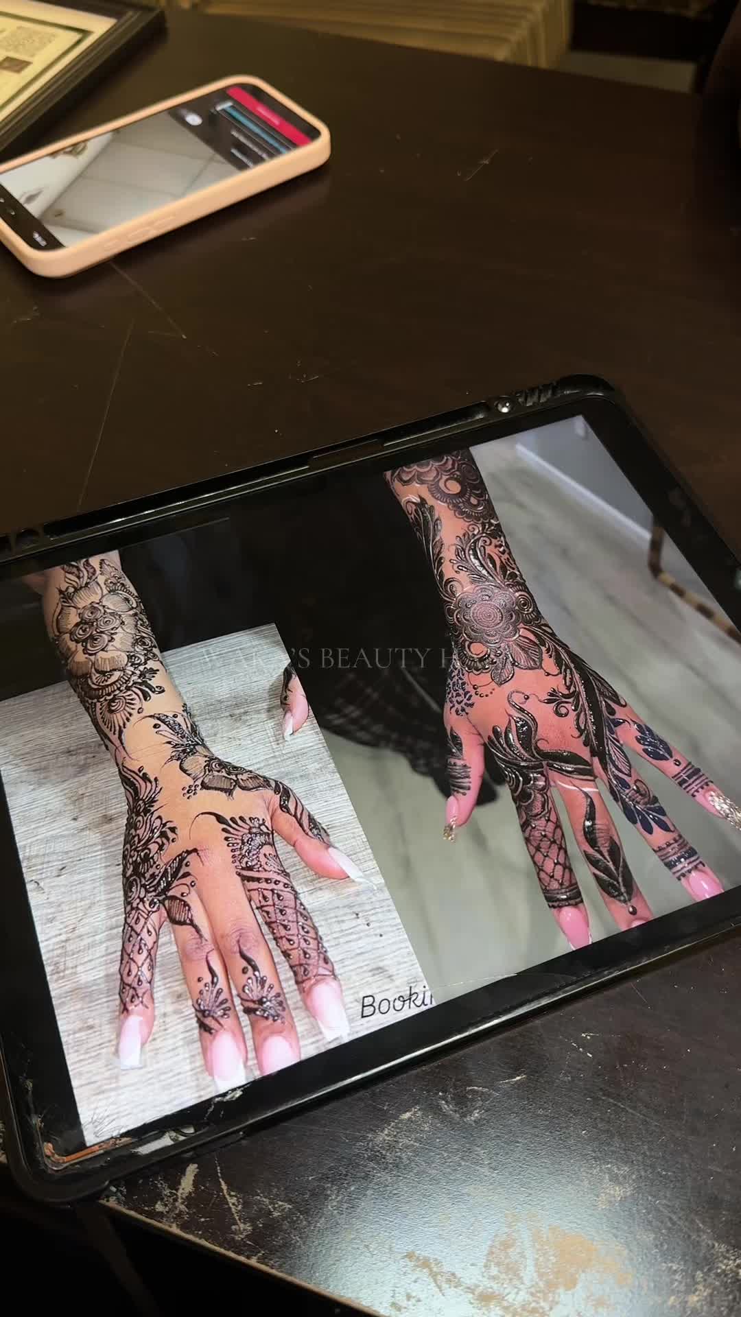 @| Waka’s Beauty Hands |