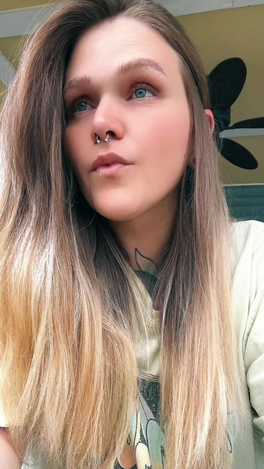 @Bombshellblondie