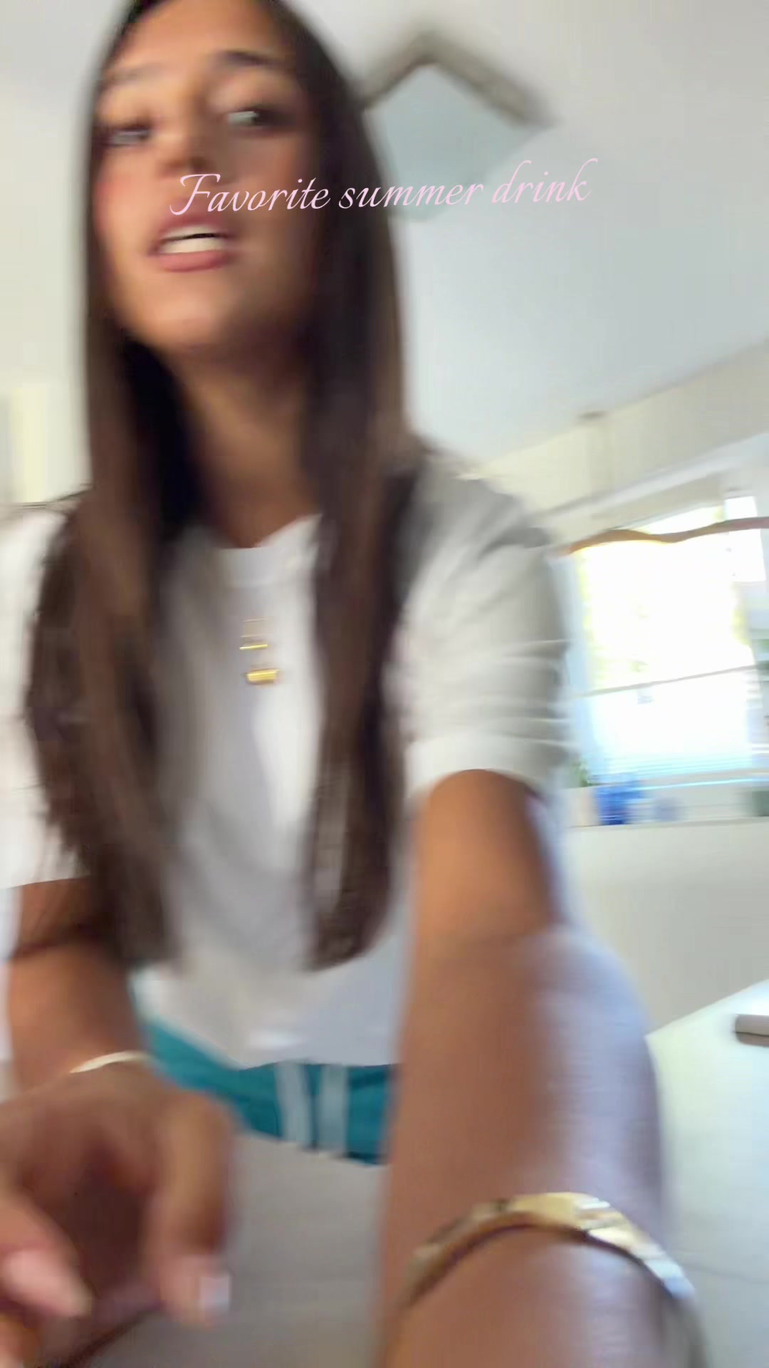 @Valentina🧁