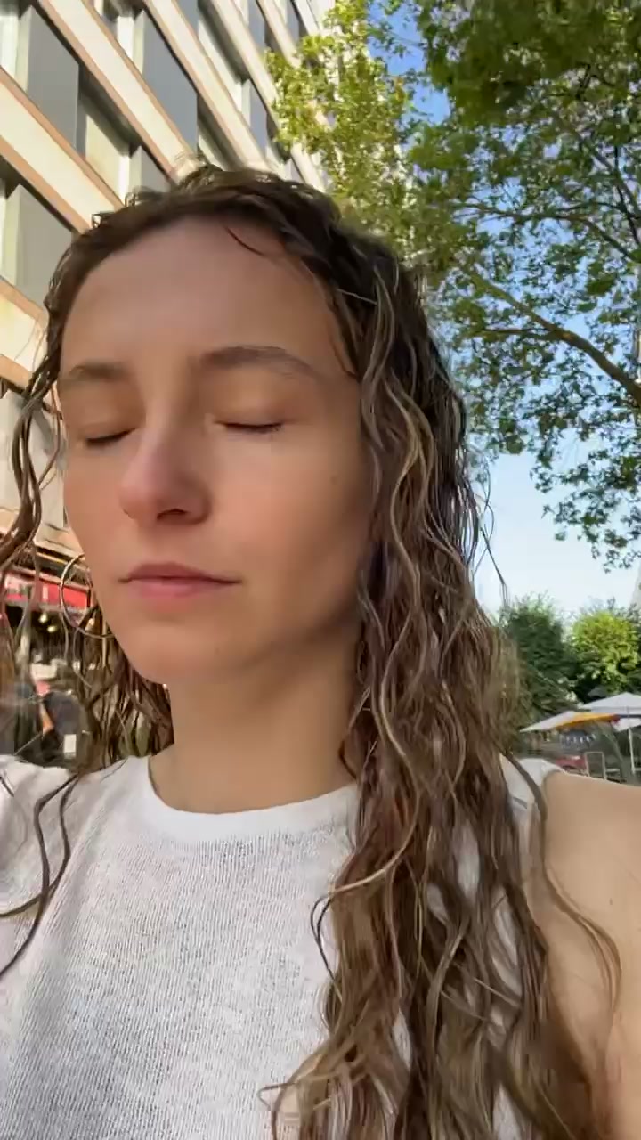 @Maëlle🍓
