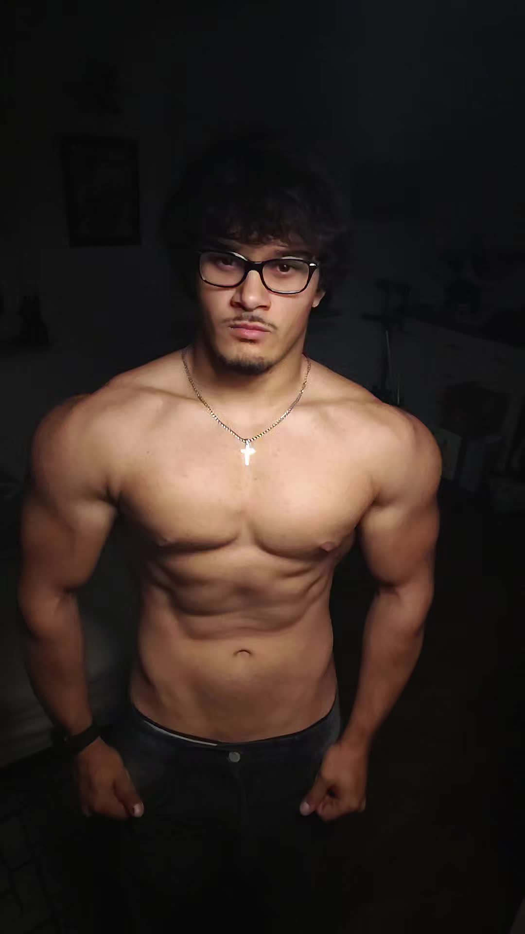 @János