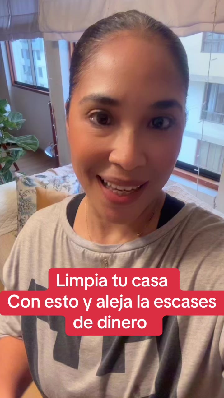 @Luna Ayll&oacute;n