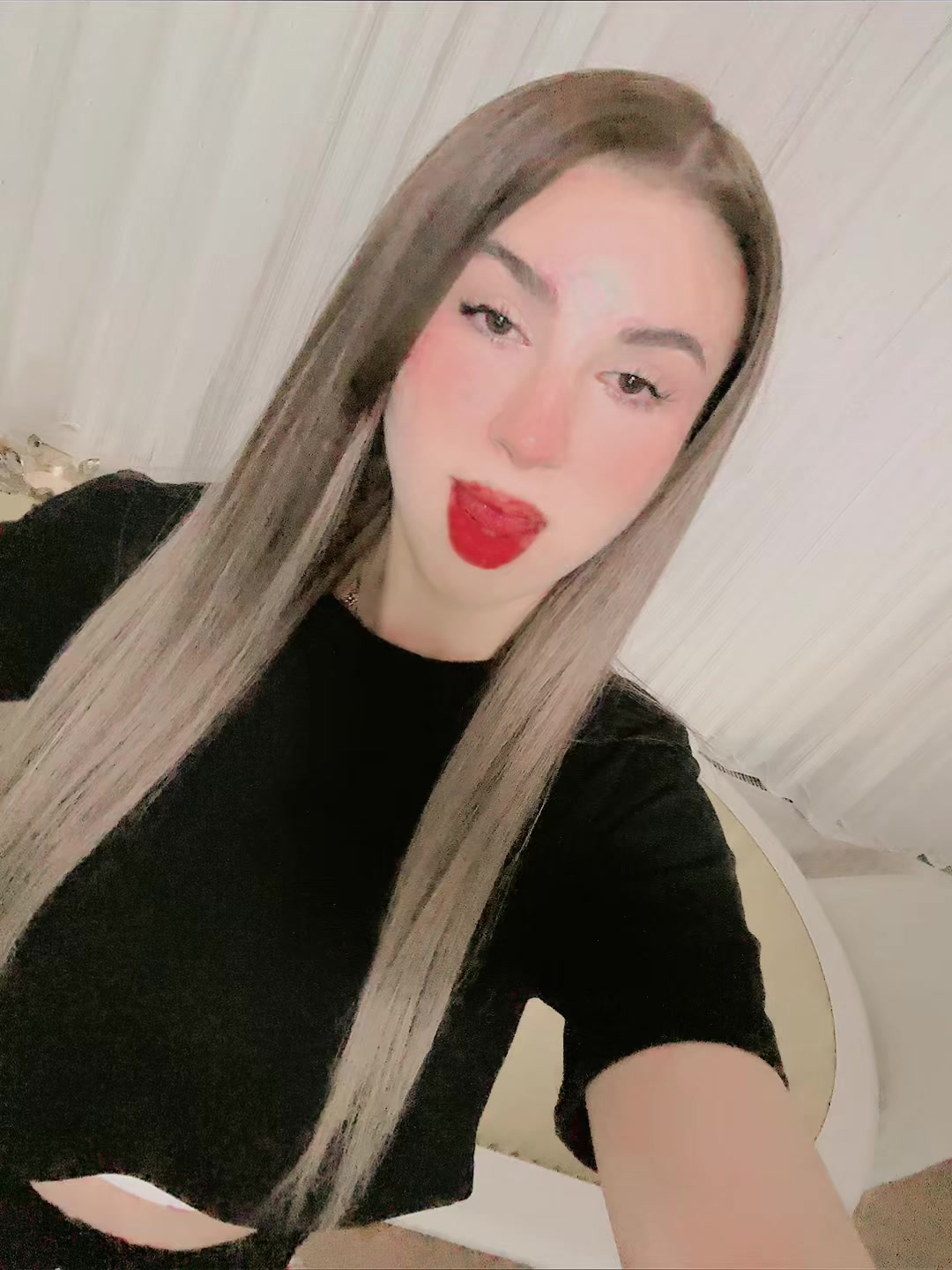 @&Ouml;zge Varmazoğlu