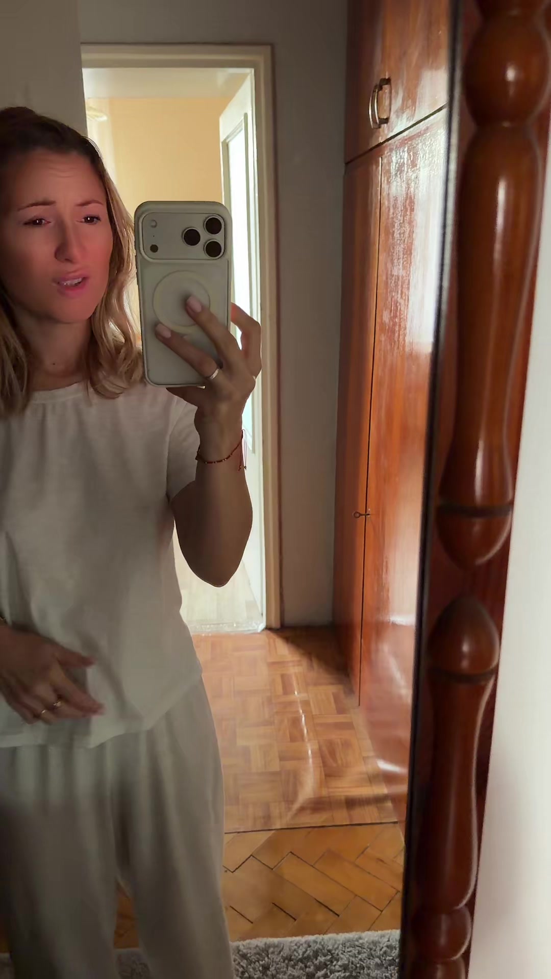 @Blonda
