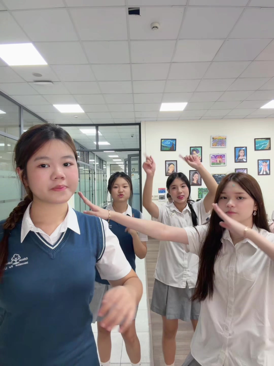 @Linh kool - Anh thư