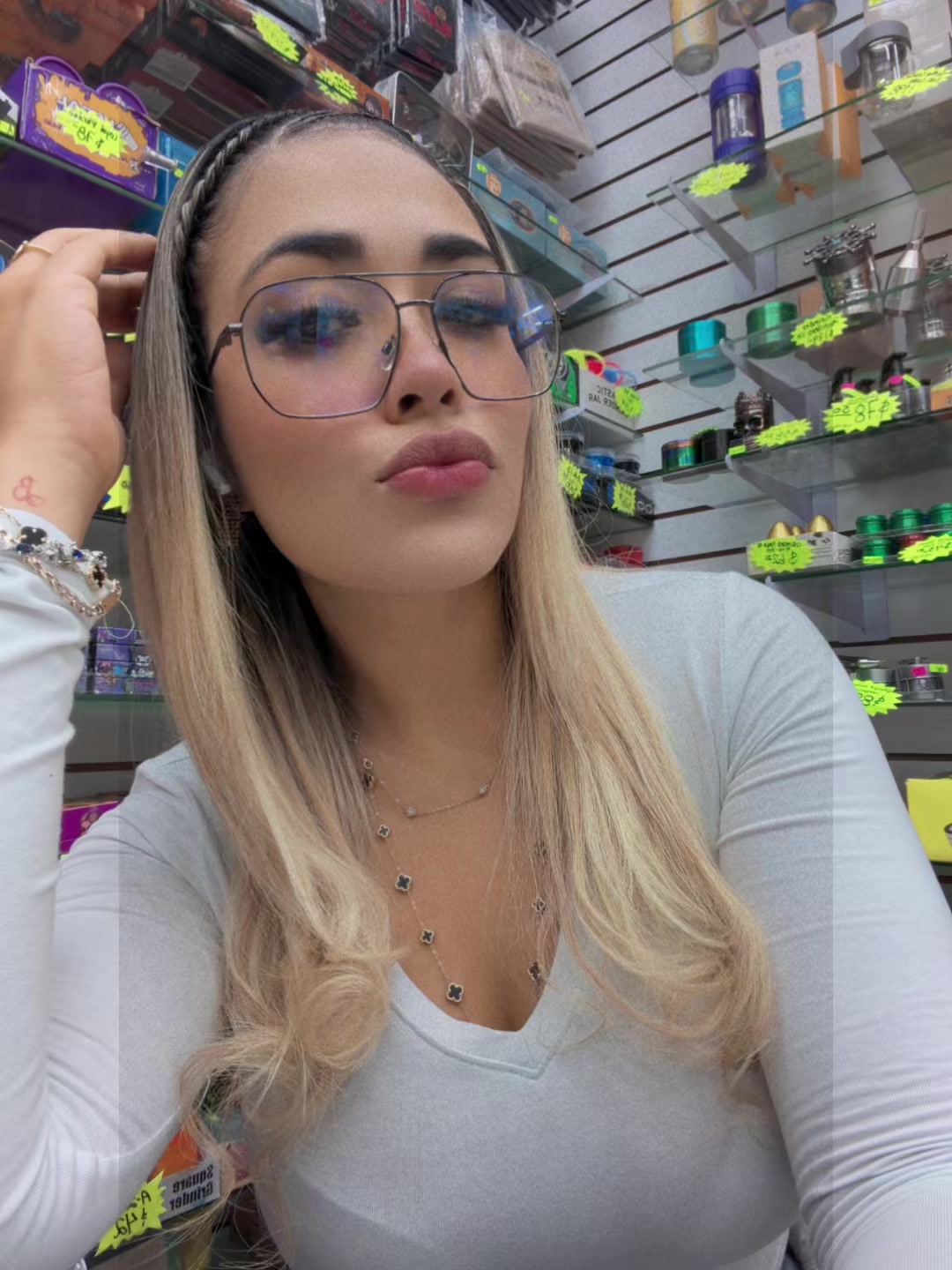 @Paola Sfr