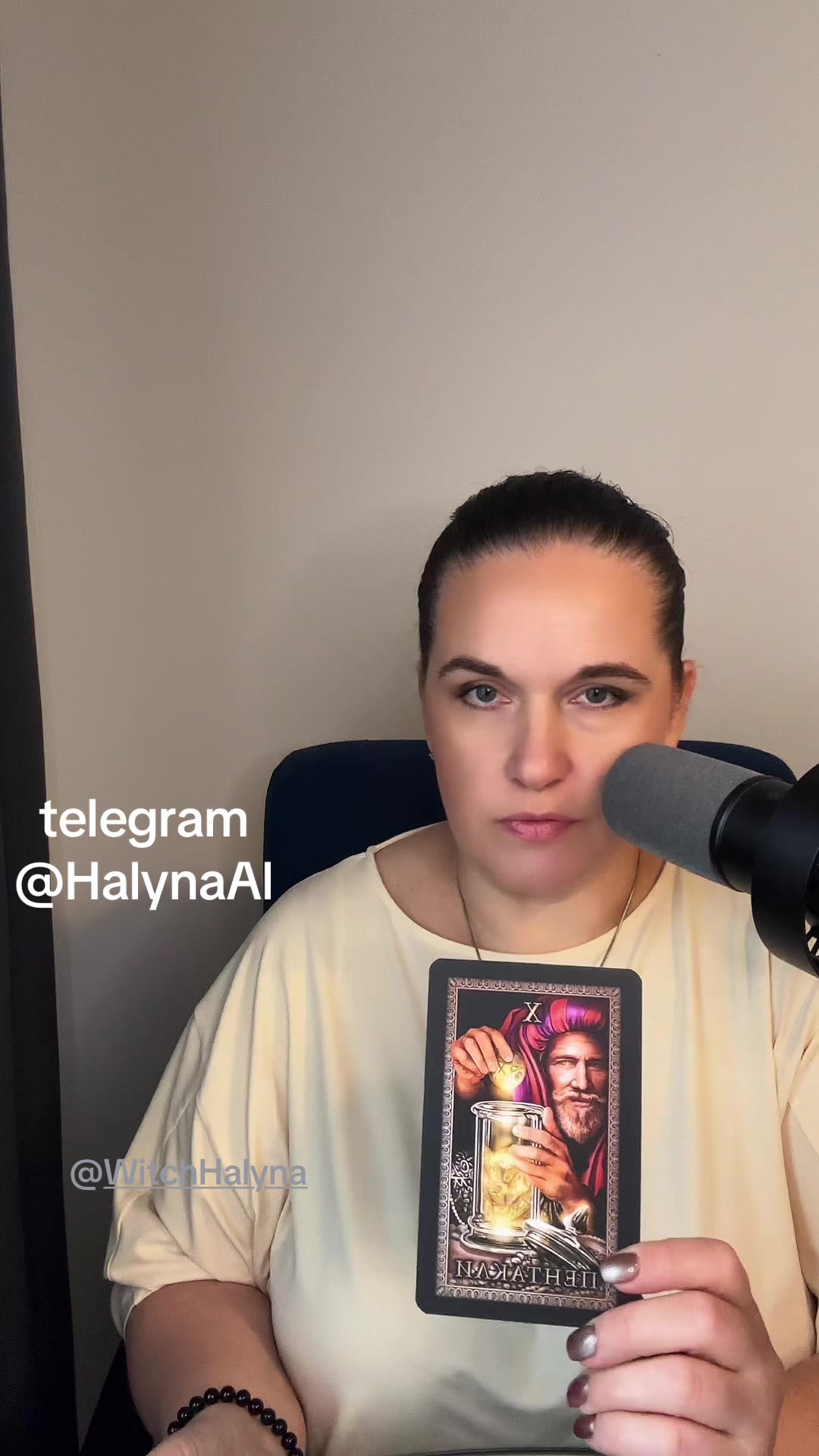 @WitchHalyna
