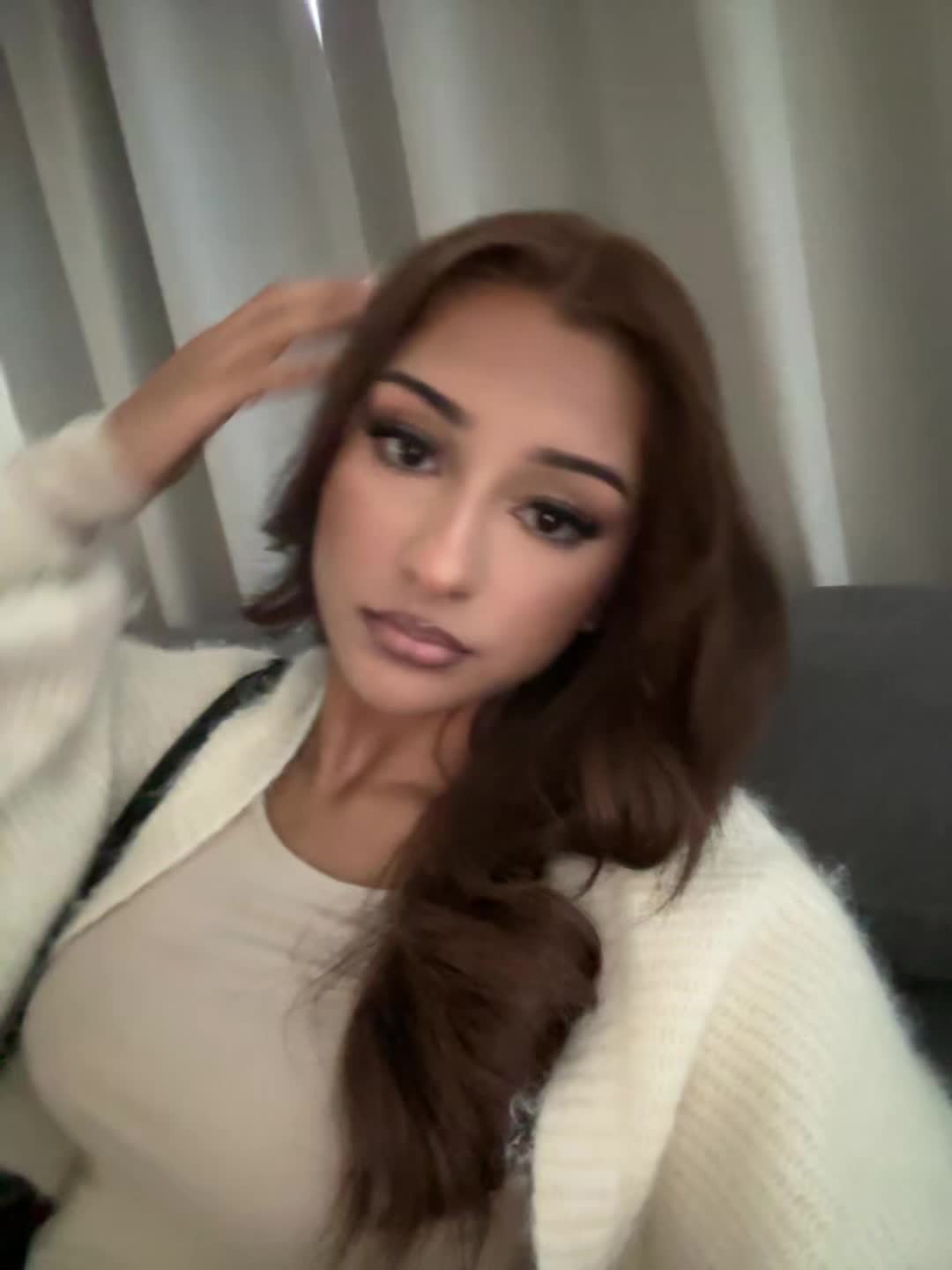 @𝒵𝒶𝓇𝓍𝓊