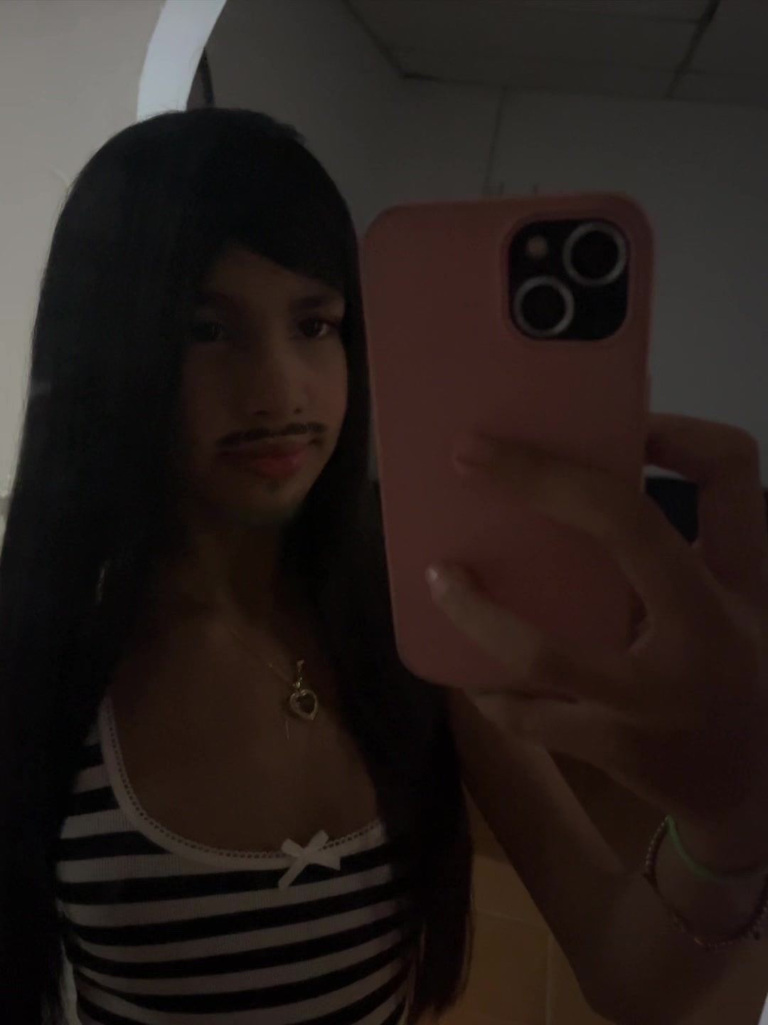 @𝓐𝓷𝓪