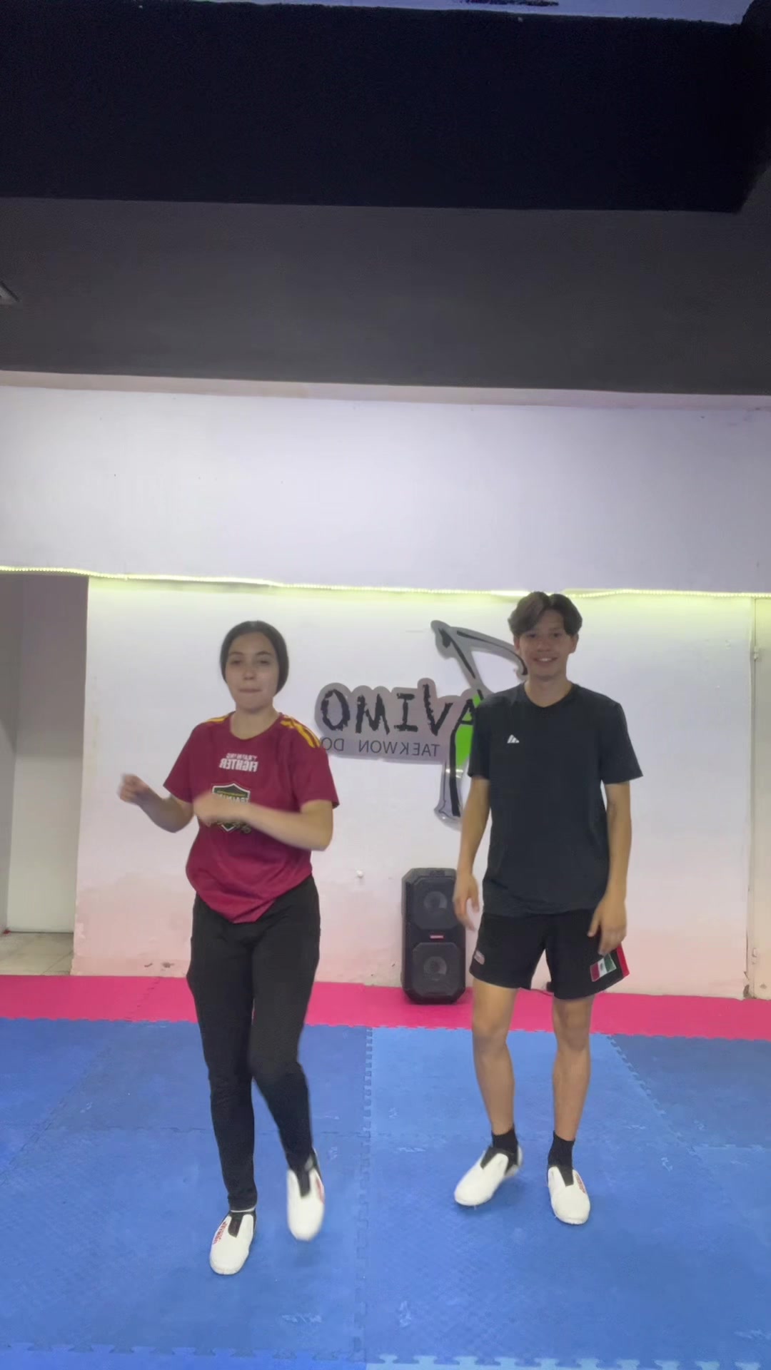 @Emilio y Anaya