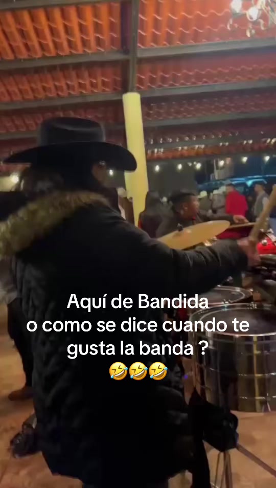 @ZinniaLuna