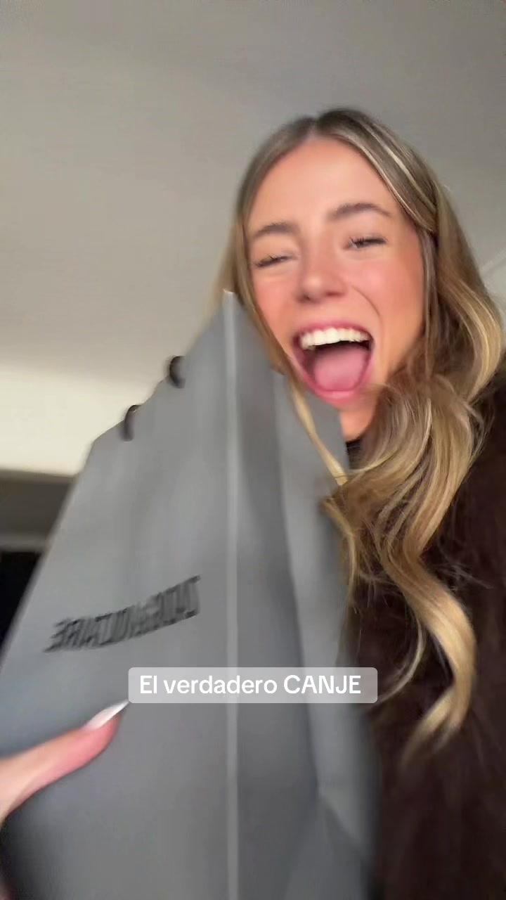 @Abril Fernándeez