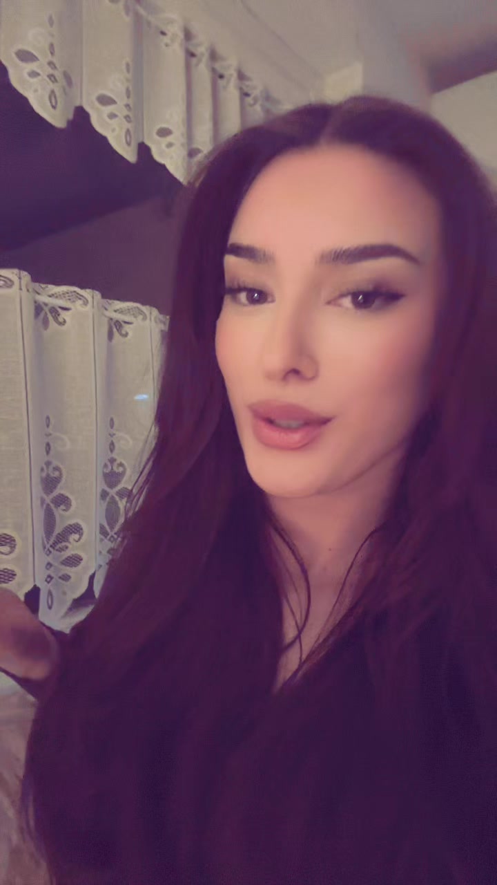 @Suzanaa