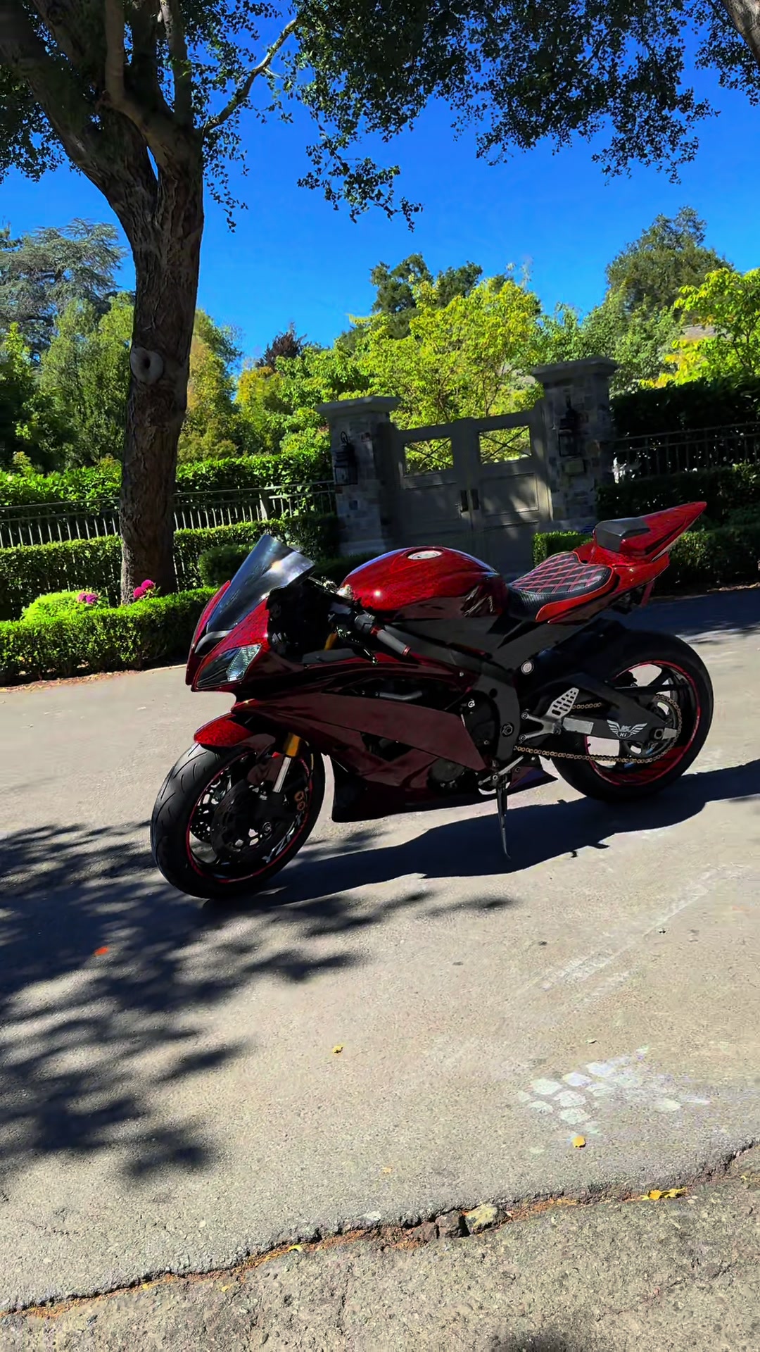 @CR and R6 🚀
