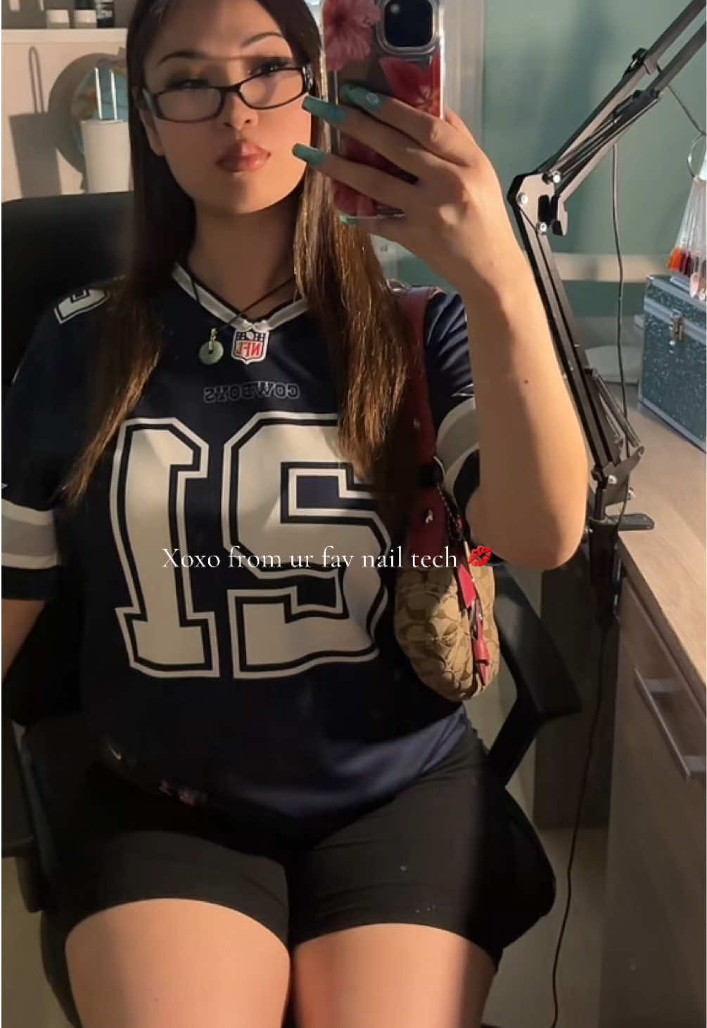 @Maла