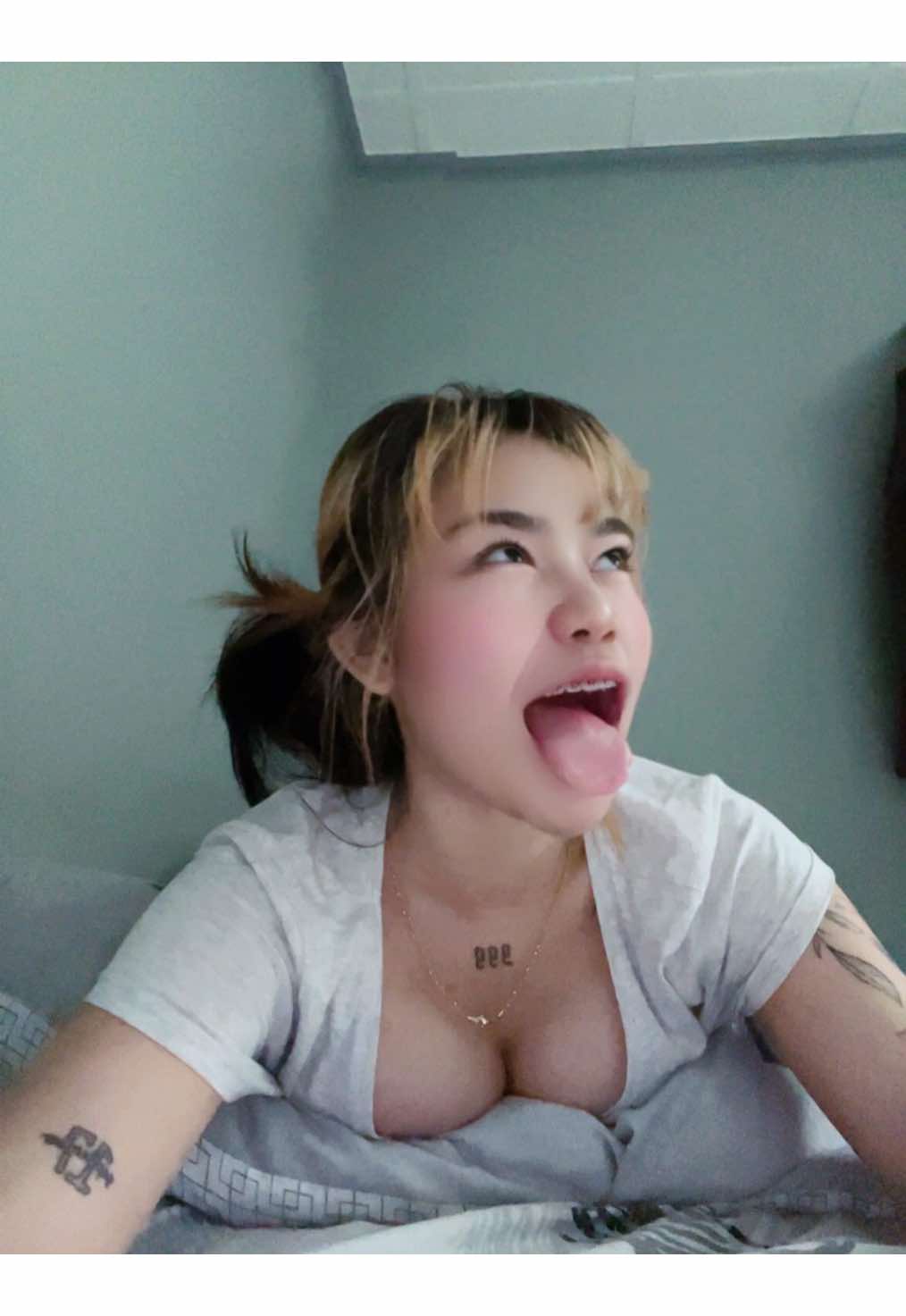 @akisha